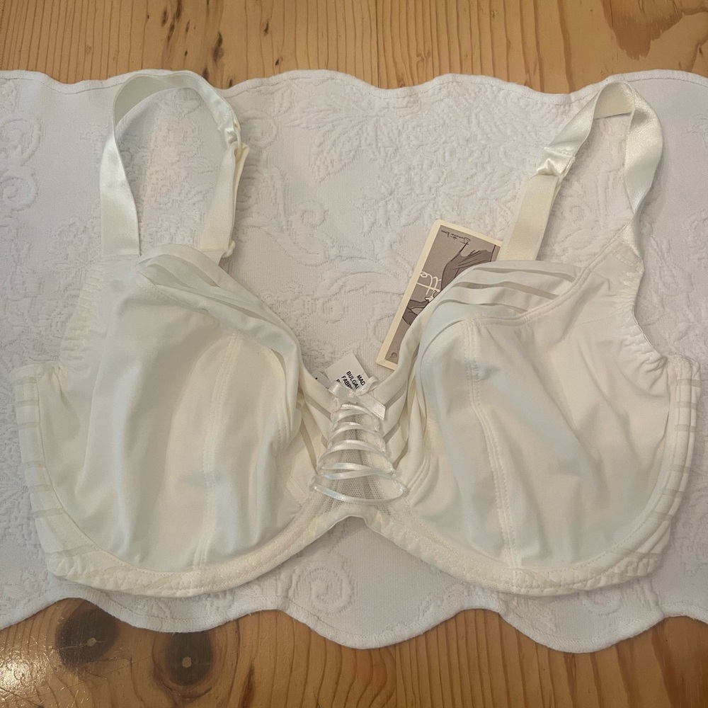 Bra NWT Antigel style Pippa Ecru 34 F